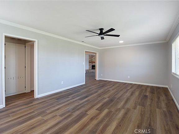 5th image of 490 Janeva Ct