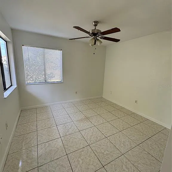 3546 Acorn St — Photo 14