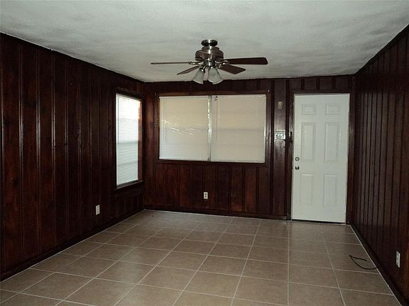 5th image of 1914 Creston Dr