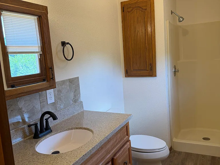 1315 Rockhill Cir — Photo 13