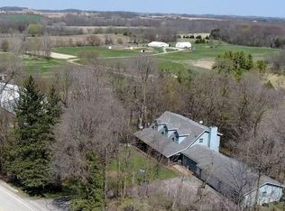 N7118 County Rd E, Fredonia, WI 53021