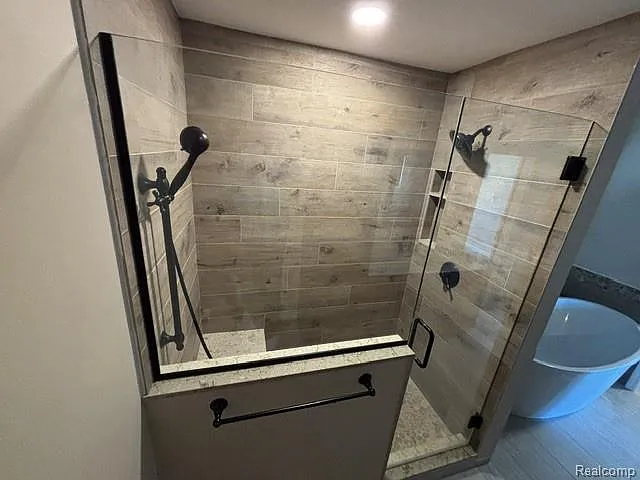 4784 Sylvester Ave — Photo 17