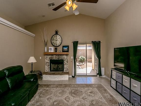 3rd image of 3968 E Nicole Ave