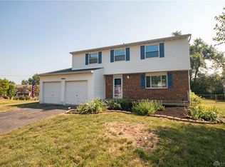 4960 Sparrow Dr, Dayton, OH 45424