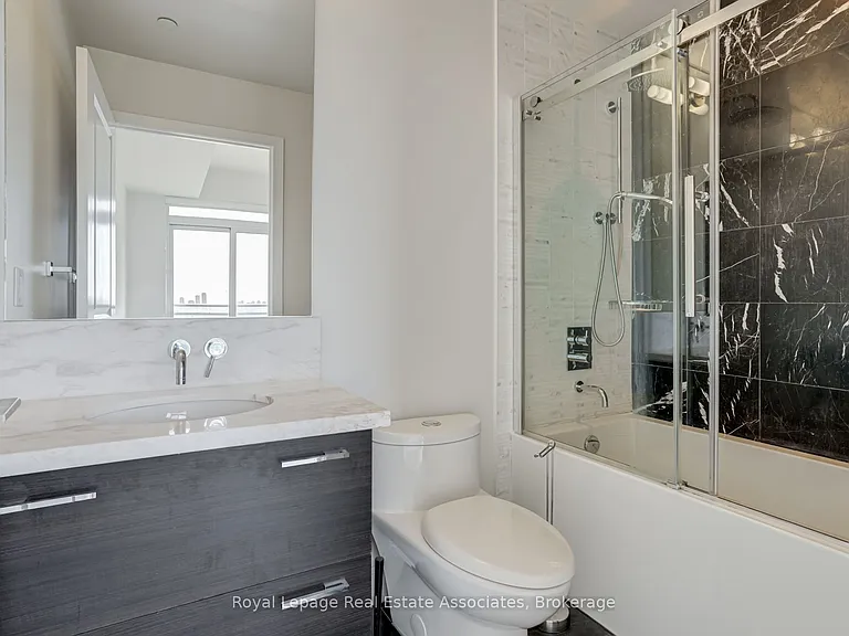 33 Shore Breeze Dr #2803 — Photo 8