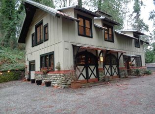 7720 NE North St, Bainbridge Island, WA 98110