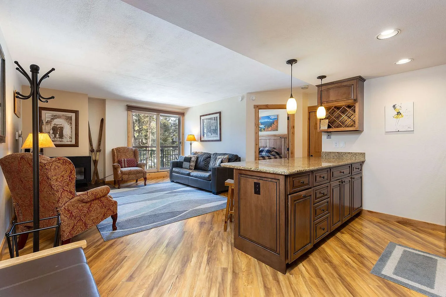 1 bed, 1.0 bath, $2,795 — Photo 4