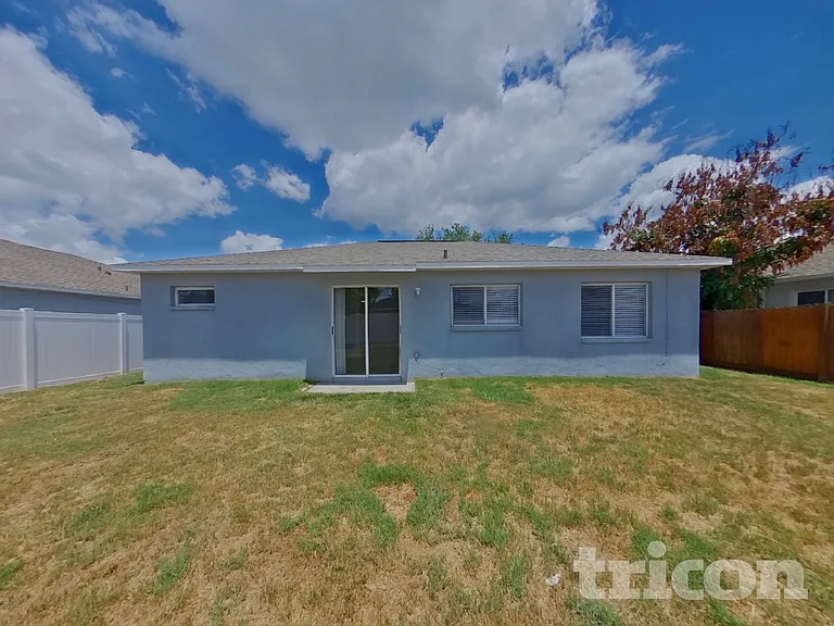 1212 Alpine Lake Dr — Photo 15
