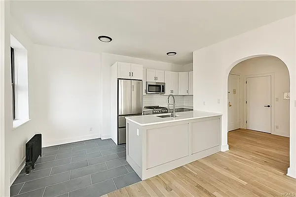 Rented by Weichert Realtors House & Home | media 11