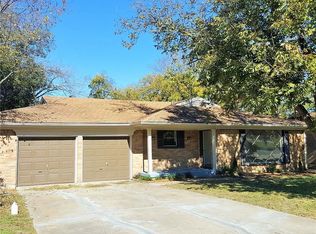 2402 Beverly Dr, Greenville, TX 75402