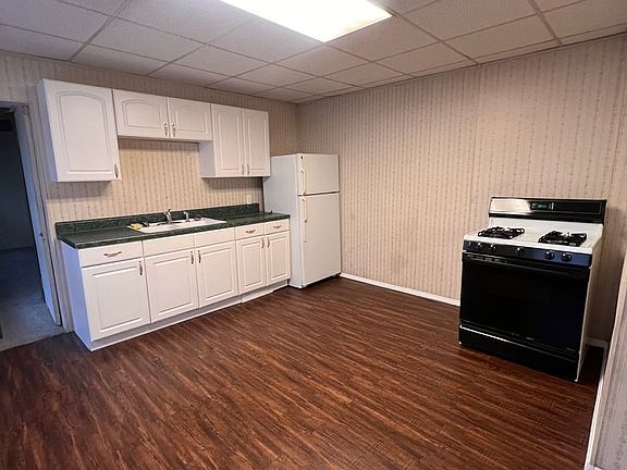 2nd image of 1017 Jersey St APT C