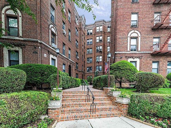 3rd image of 115-25 84th Ave #4M