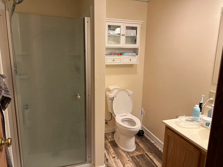 2398 Carter Ave — Photo 23