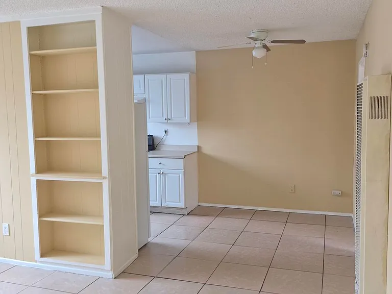4251 Marlborough Avenue — Photo 6
