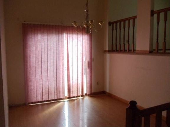 2nd image of 1434 Roosevelt St