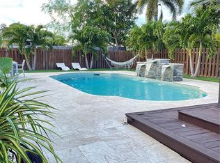 6901 NW 82nd St, Tamarac, FL 33321