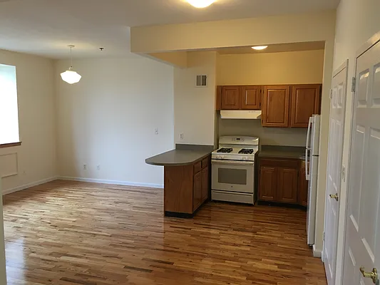 Rented by Cheever Development Corp | media 19