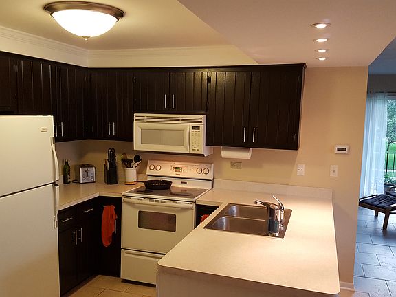 2nd image of 9950 Shady Ln APT 2A