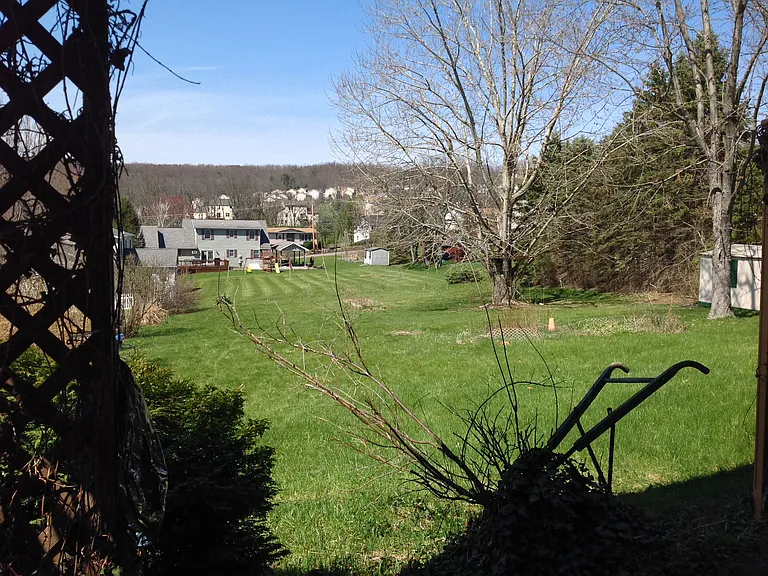Grandview Rd — Photo 4