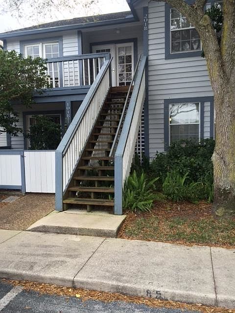 1st image of 200 16th St Unit 201B