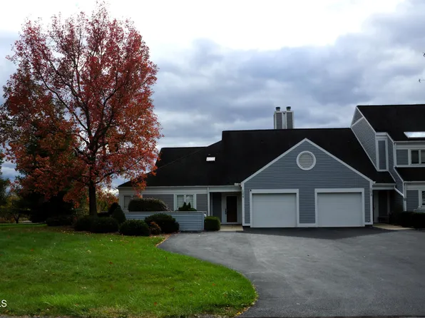 104 Lakeside Dr, Lewisburg, PA 17837