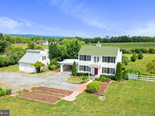 91 Totoro Way, Bunker Hill, WV 25413