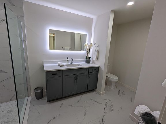 4th image of 287 Smithtown Blvd APT G
