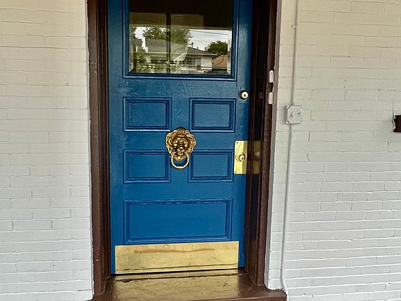 3rd image of 140-2 Bement Ave