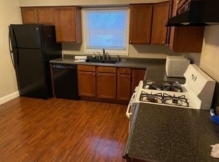 8045 27th Ave, Kenosha, WI 53143