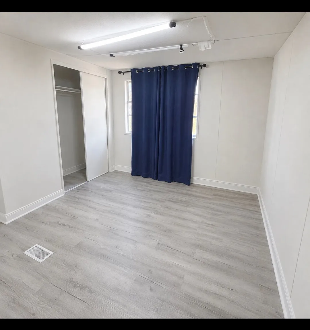 2110 Absher Rd — Photo 4