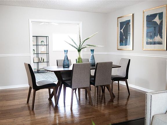 3rd image of 5941 Colony Place Dr