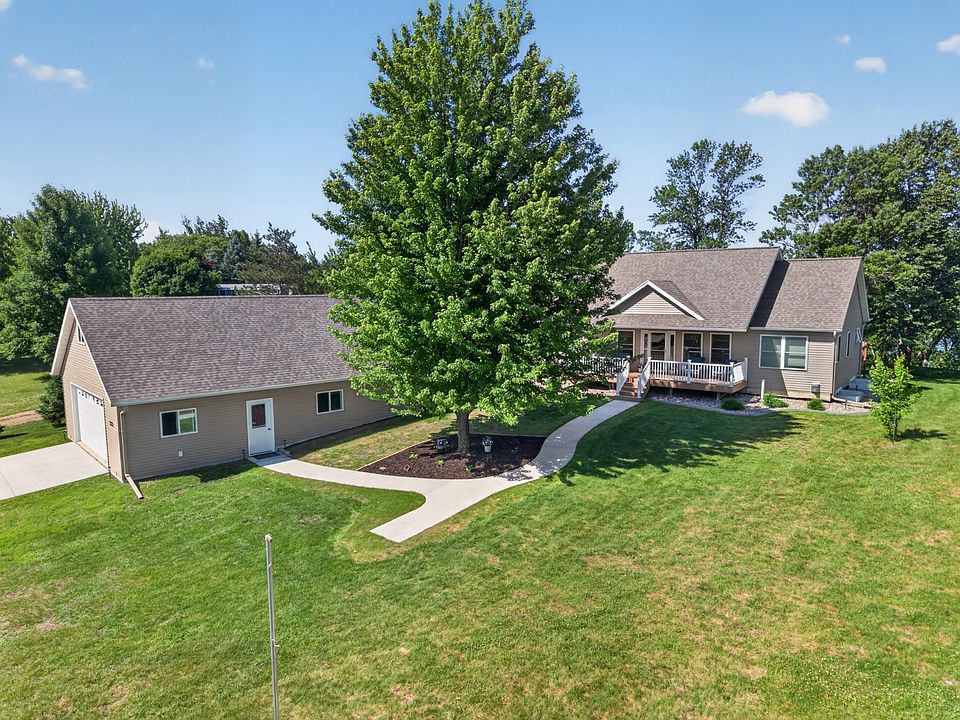 1st image of 19343 Quartz Rd