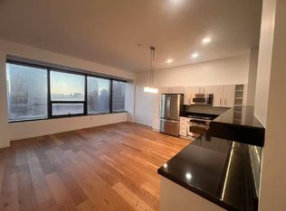 1100 Wilshire Blvd APT 2510, Los Angeles, CA 90017