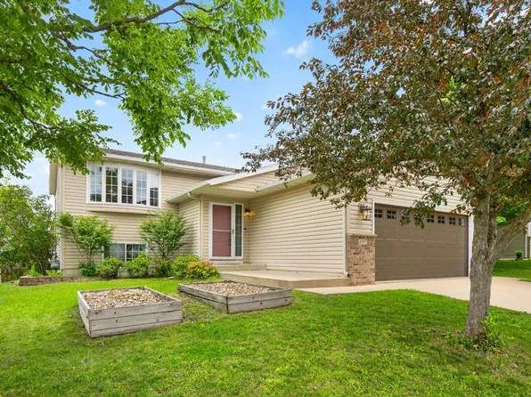 4997 Gem Ln NW, Rochester, MN 55901