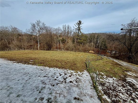 3rd image of 6021 Wood School Rd