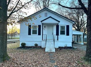 334 S 3rd St, Marion, IL 62959