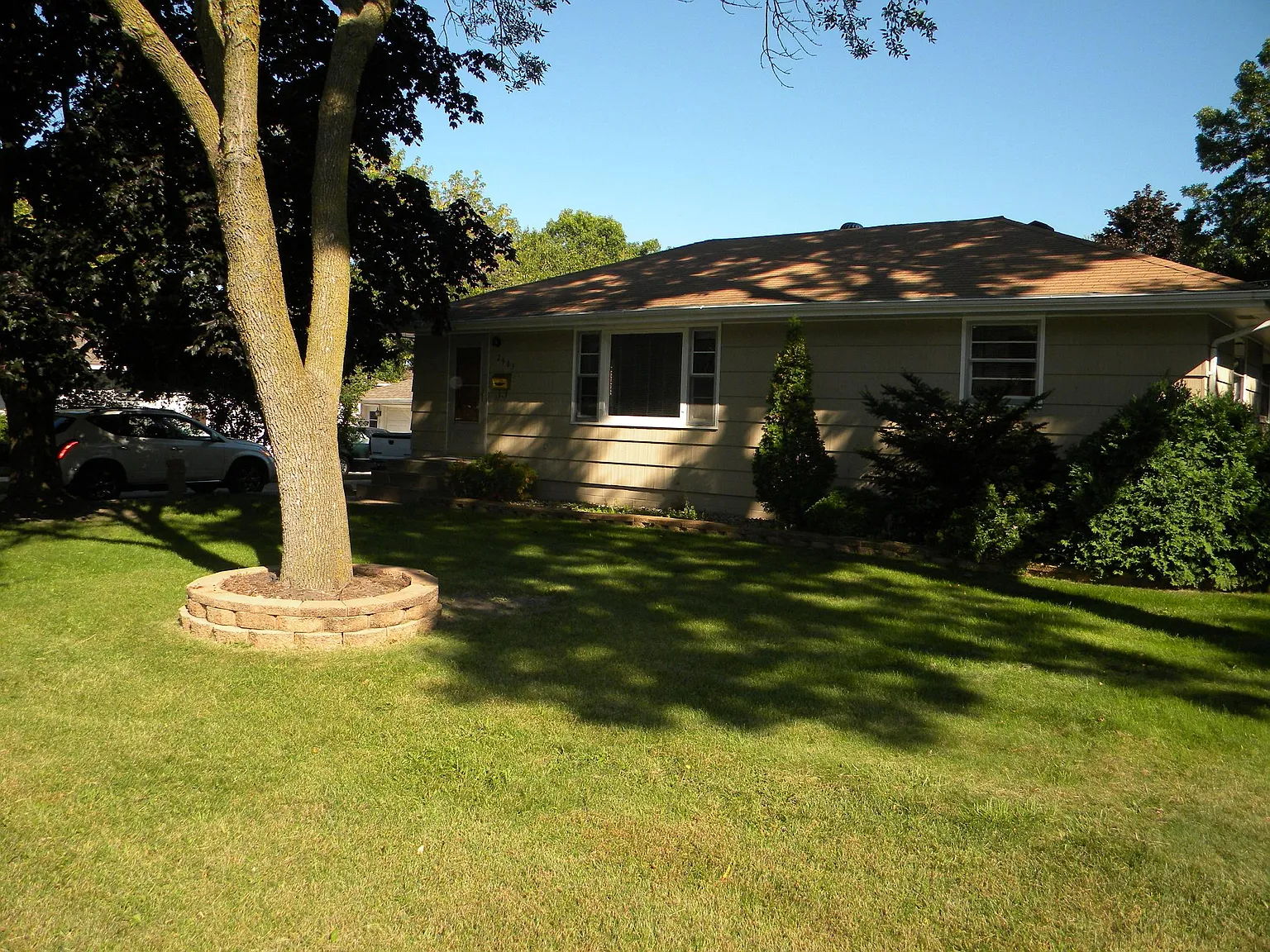 4 bed, 2981 sqft, $3,100 — Photo 1