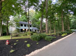 943 Woodridge Blvd, Lancaster, PA 17601