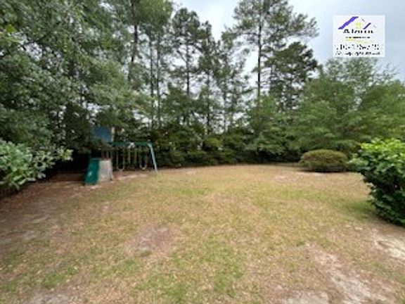 4th image of 228 Whitney Dr
