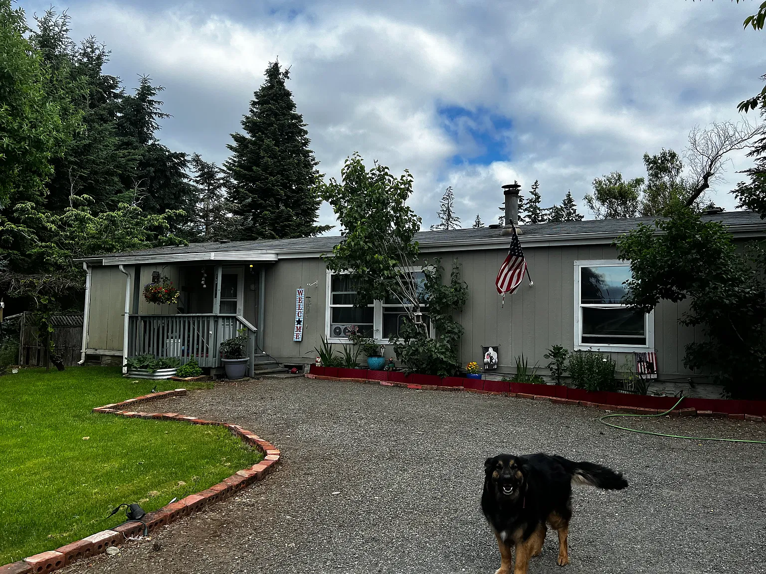 3 bed, 1612 sqft, $2,300 — Photo 3