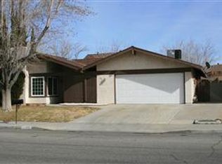 44922 Hanstead Ave, Lancaster, CA 93535