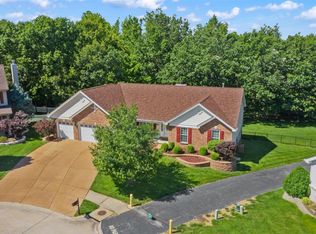 95 Huntsdale Ridge Ct, Wentzville, MO 63385