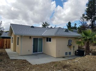 5404 Parkmor Rd #B, Calabasas, CA 91302