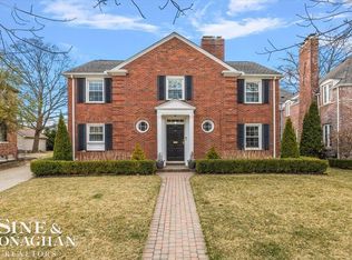181 Beaupre Ave, Grosse Pointe Farms, MI 48236