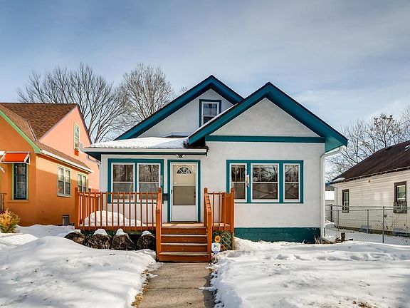 2nd image of 2622 James Ave N