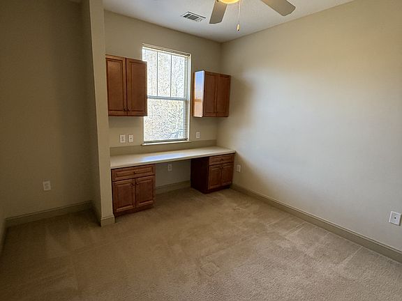 4th image of 1534 Gladwell Way #A