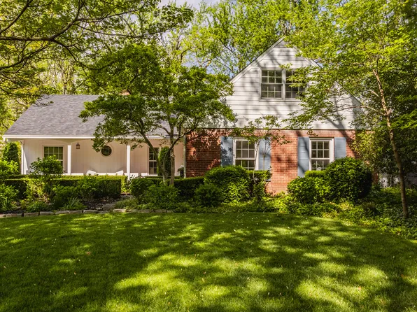 8770 N Pennsylvania St, Indianapolis, IN 46240