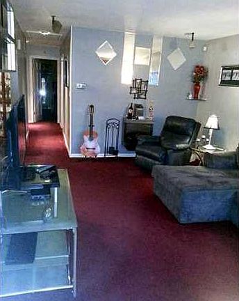 3rd image of 58 Ronald Ave