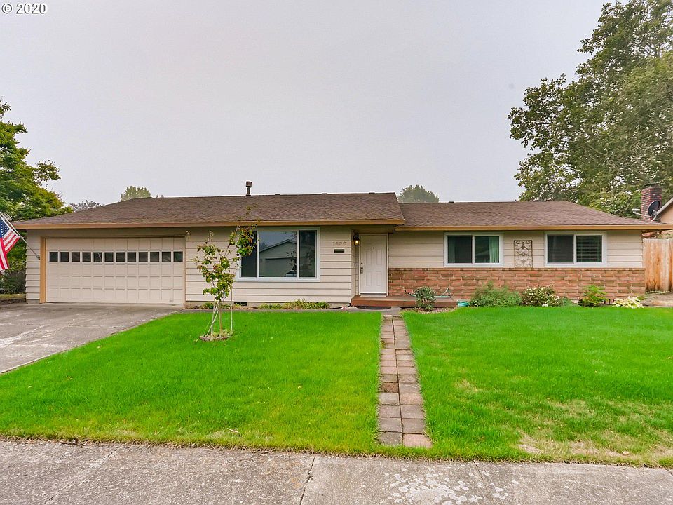 1st image of 1430 NE Kennedy Ln