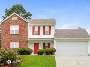 3196 Creekwood Dr, Rex, GA